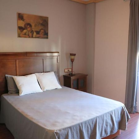 Victoria Home Almodovar del Rio Luaran gambar
