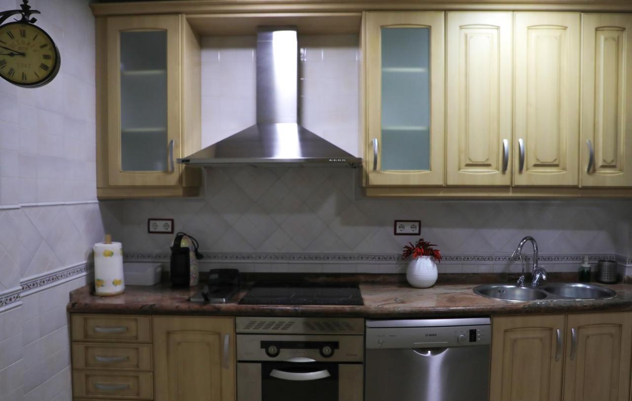 Victoria Home Almodovar del Rio Luaran gambar